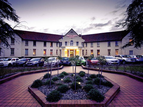 Mercure Canberra Hotel - Mackay Tourism 0