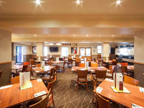 Mercure Canberra Hotel - Mackay Tourism 3