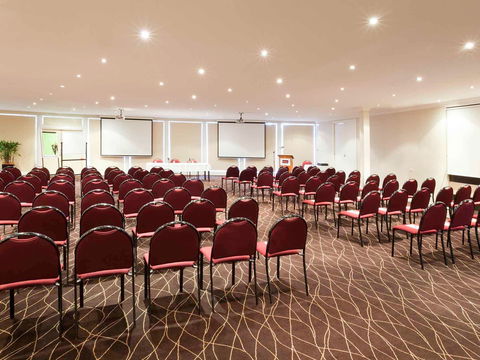 Mercure Canberra Hotel - Mackay Tourism 7