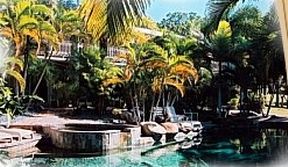 Colonial Palms Motor Inn - Mackay Tourism 1
