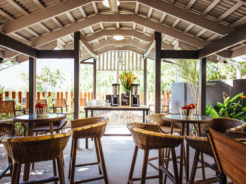 Mantra Club Croc - Mackay Tourism 8