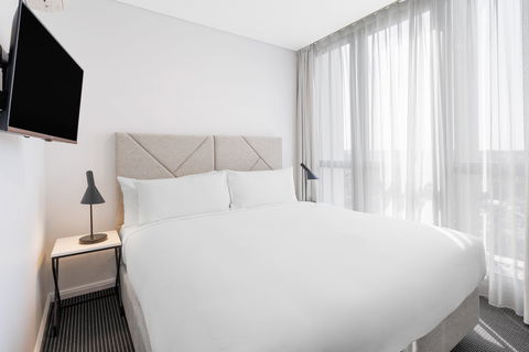 Meriton Suites Zetland - Mackay Tourism 3