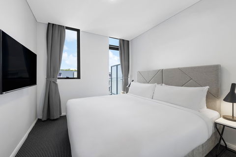 Meriton Suites Zetland - Mackay Tourism 14