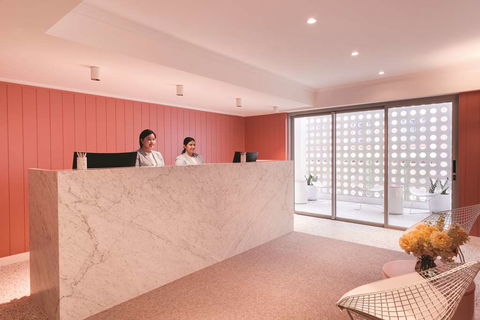 Adina Apartment Hotel Chippendale - Mackay Tourism 4