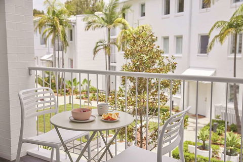 Adina Apartment Hotel Chippendale - Mackay Tourism 11