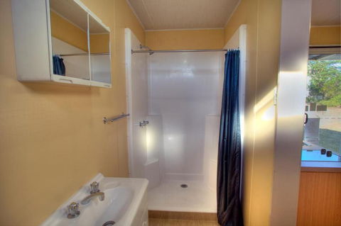 Discovery Parks Blackwater - Mackay Tourism 4