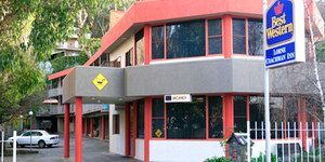 Lorne Coachman Inn - Mackay Tourism 0