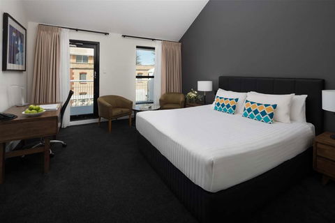 Esplanade Hotel Fremantle By Rydges - Mackay Tourism 1