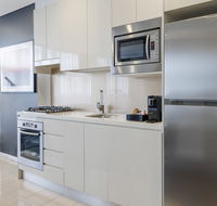 Meriton Suites Zetland - Mackay Tourism