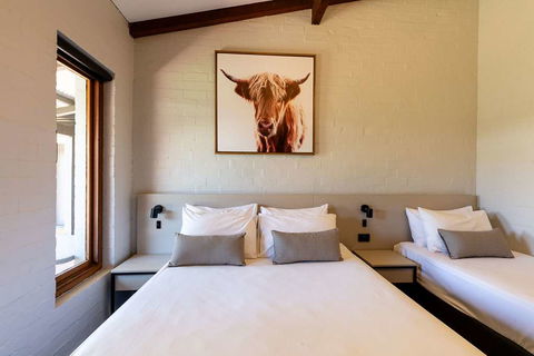 Wintersun Hotel - Mackay Tourism 2