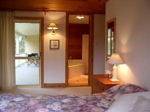 Kemeys Mountain Hideaway - Mackay Tourism 1