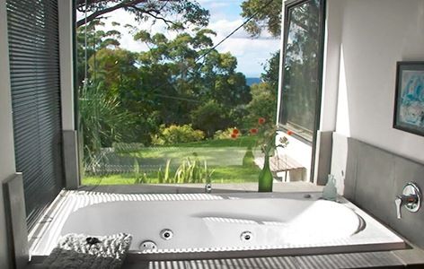 Mountain Edge Studios - Mackay Tourism 2