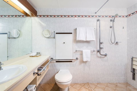 Adelaide Inn - Mackay Tourism 2