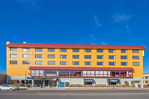 Burnie Central Townhouse Hotel - Mackay Tourism 0