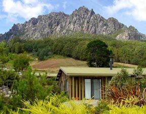 Silver Ridge Retreat - Mackay Tourism 0