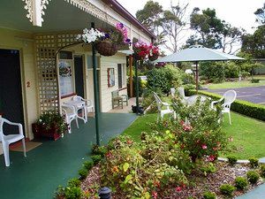 Wintersun Gardens Motel - Mackay Tourism 0