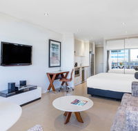 Meriton Suites Broadbeach - Mackay Tourism