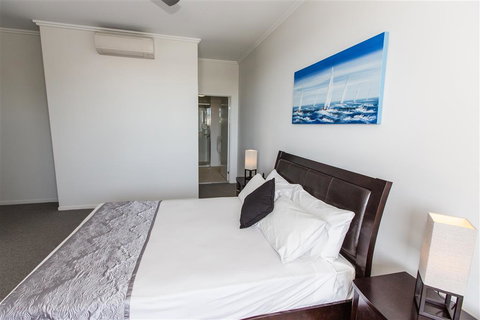 Gladstone Central Plaza Apartment Hotel - Mackay Tourism 2