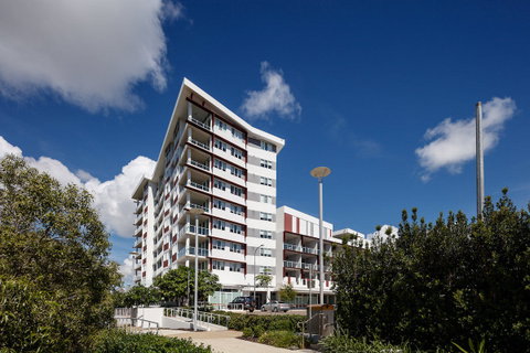 Central Holborn Apartments - Mackay Tourism 0