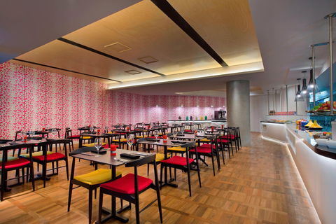 Four Points By Sheraton Brisbane - Mackay Tourism 10