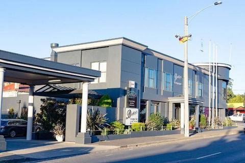 Barkly Motor Lodge - Mackay Tourism 1