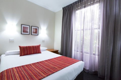 Barkly Motor Lodge - Mackay Tourism 4