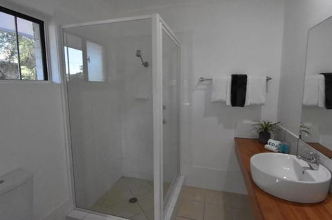 Ballina Homestead Motel - Mackay Tourism 2