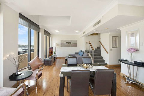 YEHS Hotel Sydney Harbour Suites - Mackay Tourism 12