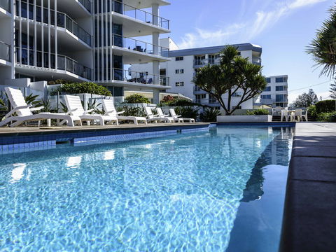 Grand Mercure Apartments Bargara - Mackay Tourism 1