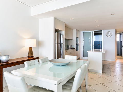 Grand Mercure Apartments Bargara - Mackay Tourism 3