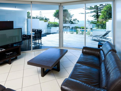 Grand Mercure Apartments Bargara - Mackay Tourism 8