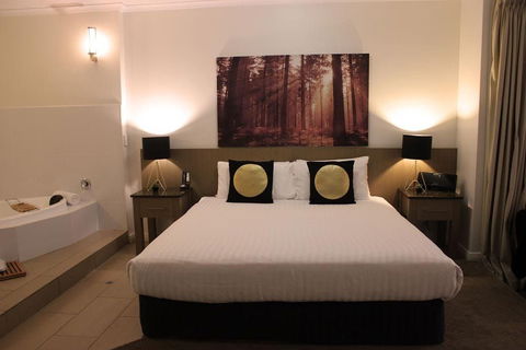 Swan Hill Resort - Mackay Tourism 6