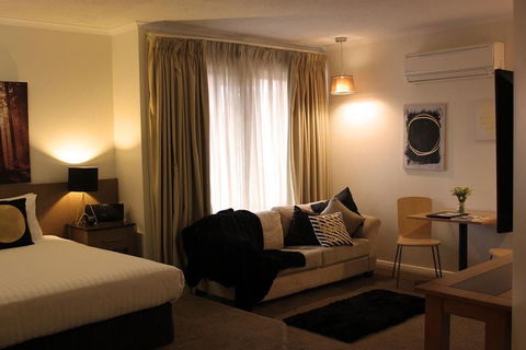 Swan Hill Resort - Mackay Tourism 7