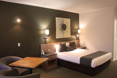 Swan Hill Resort - Mackay Tourism 13