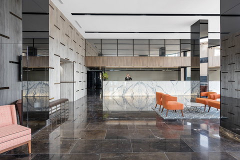 Meriton Suites Church Street, Parramatta - Mackay Tourism 0