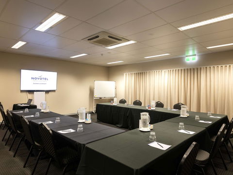 Novotel Darwin Airport Hotel - Mackay Tourism 8