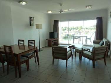 Cullen Bay Resorts - Mackay Tourism 6