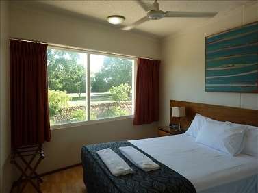 Cullen Bay Resorts - Mackay Tourism 9