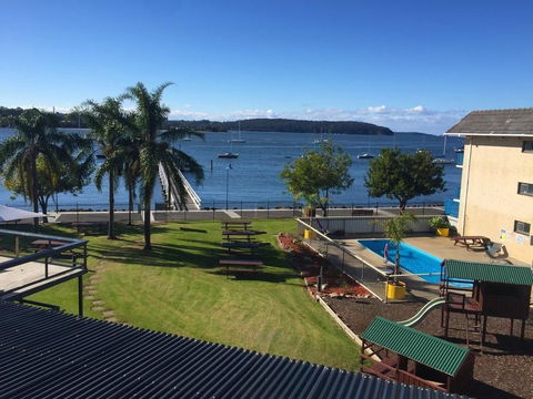 Mariners On The Waterfront - Mackay Tourism 17