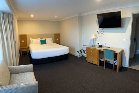Bathurst Heritage Motor Inn - Mackay Tourism 4