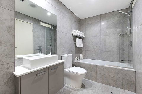 Argus Hotel Darwin - Mackay Tourism 6
