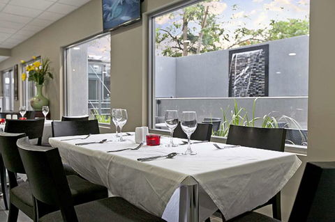 Argus Hotel Darwin - Mackay Tourism 12