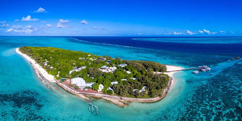 Heron Island Resort - Mackay Tourism 2