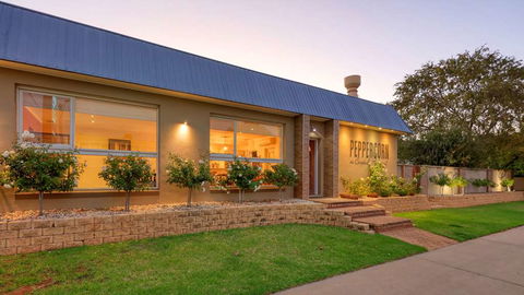 Quality Inn Swan Hill - Mackay Tourism 0