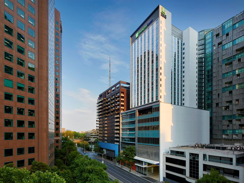Holiday Inn Express Melbourne Southbank - Mackay Tourism 0