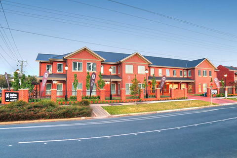 Best Western Plus Bolton On The Park - Mackay Tourism 0