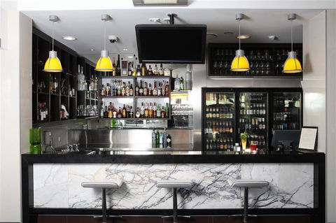 Jephson Hotel - Mackay Tourism 1