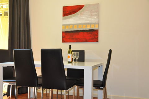 RNR Apartments, Adelaide - Mackay Tourism 2