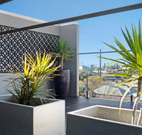 Semaphore Splash Apartments - Mackay Tourism