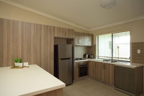 Direct Hotels - Villas On Rivergum - Mackay Tourism 1